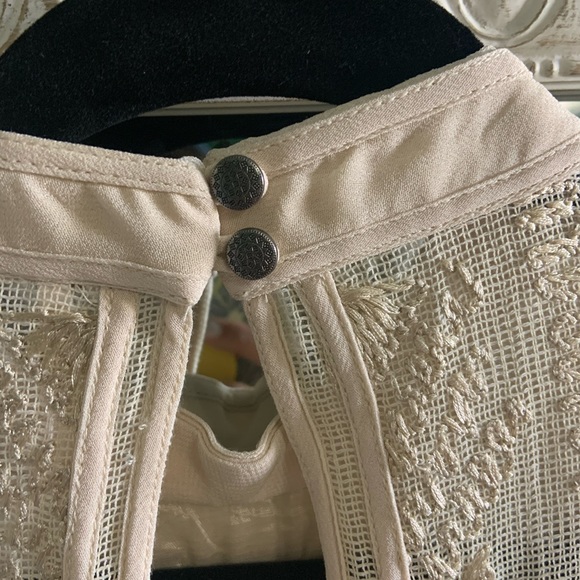 NWT FREE PEOPLE size 4 knee length, tea dress with sheer, flare sleeves🤩 - Picture 6 of 9